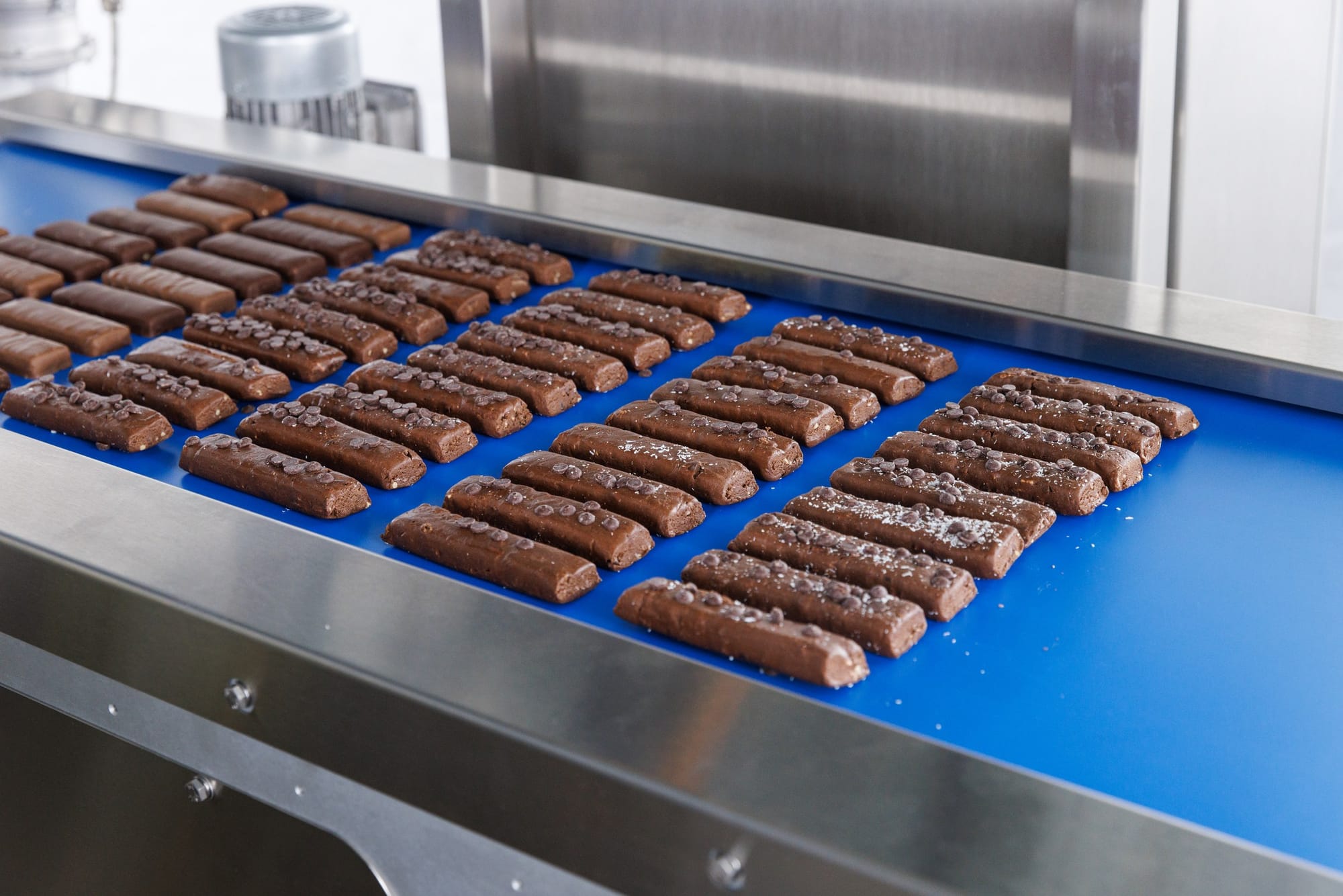 Bars topped by the CFT-400