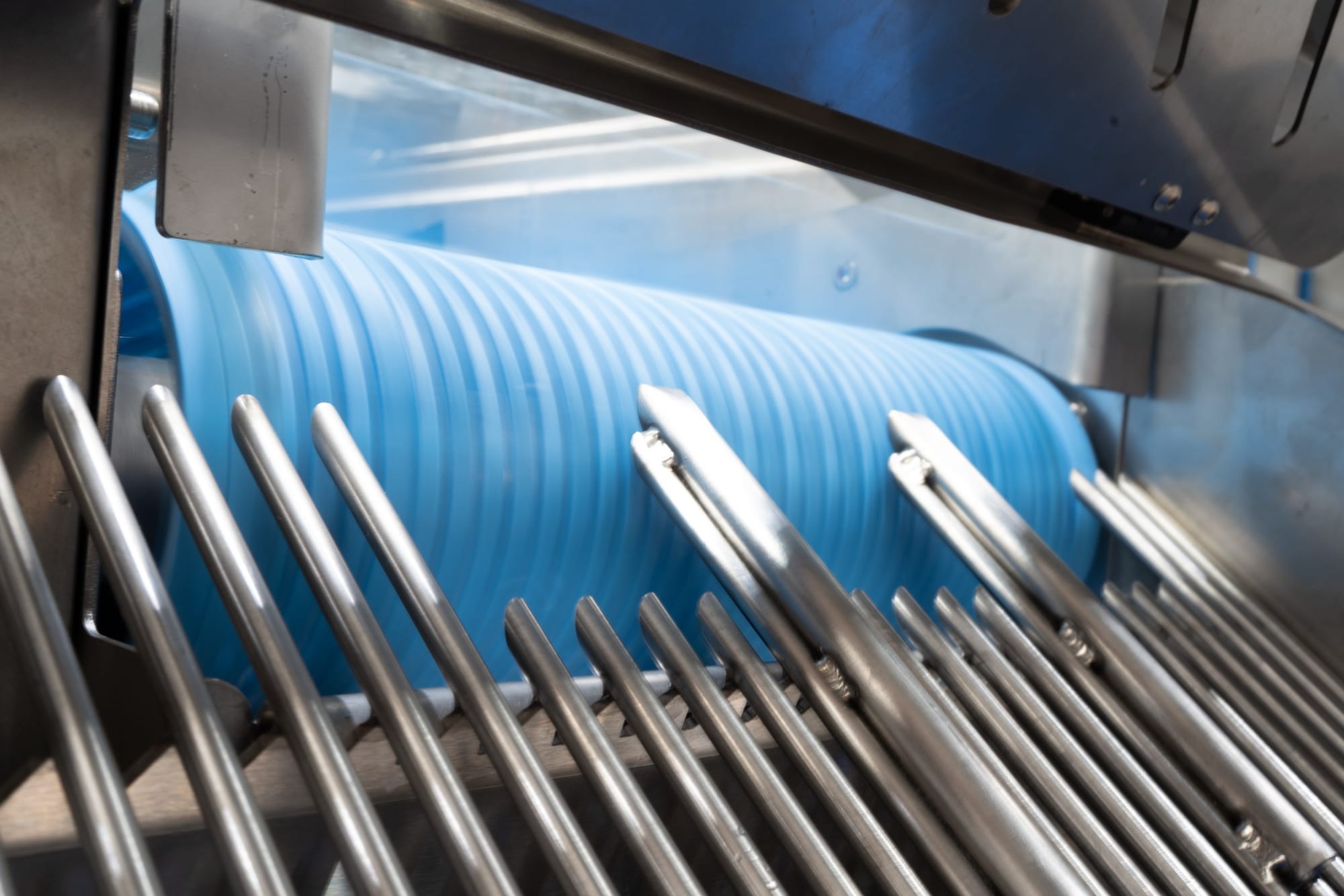 Stainless bag guides inside the Plasma Debagger
